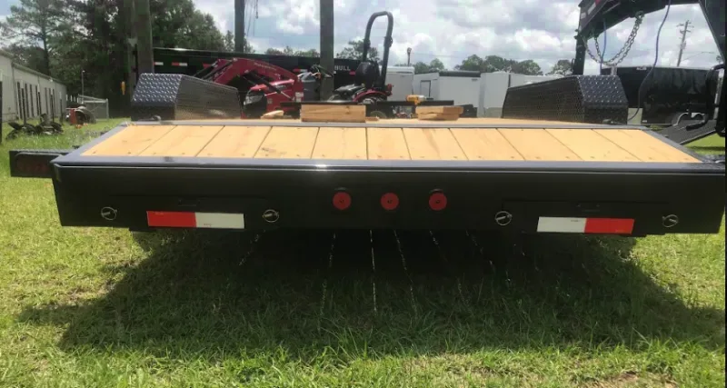 18ft Car Hauler Toy Hauler Trailer w/Ramps