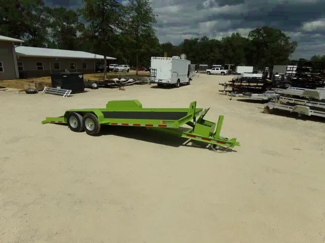 2025 Belmont 82x20 16k Hydraulic Tilt Deck Equipment Trailer