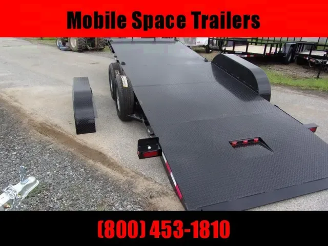 2025 Hawke Hydraulic Tilt Equipment Trailer 82x20 - Bonaire, GA