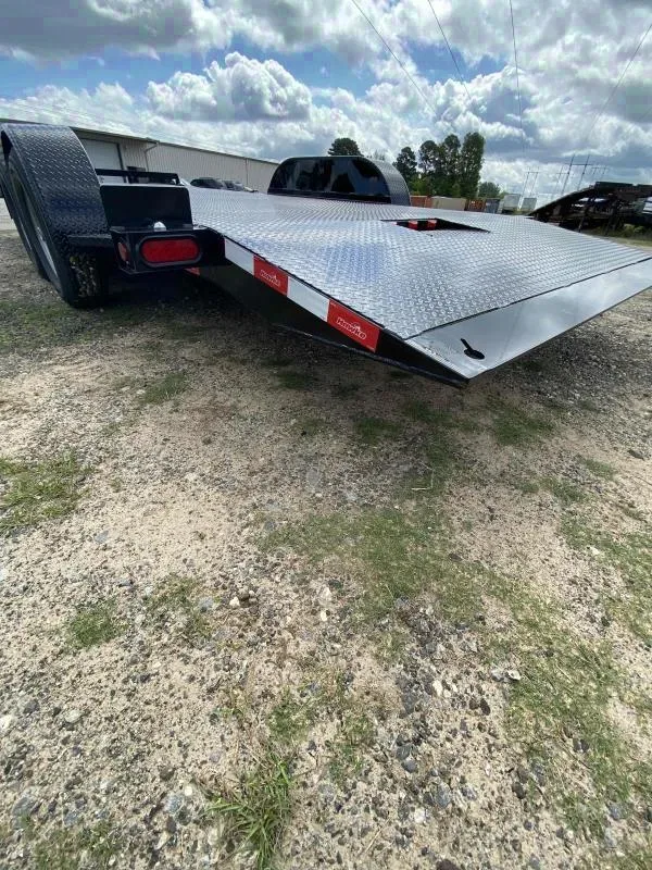 2025 Hawke Equipment Trailer 82x20 - Bonaire, GA