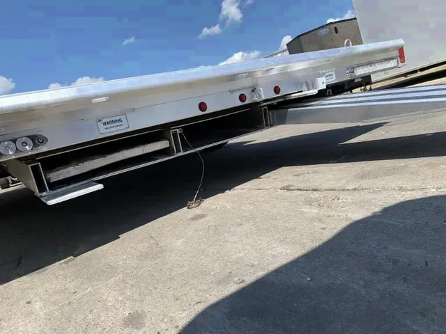 USED ATC 6.5 x 20 Enclosed Car Hauler - Bowling Green, KY
