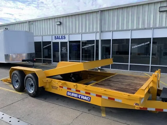2025 Sure-Trac 6.5x20 Yellow Tilt Bed Equipment Trailer - Bowling Green, KY