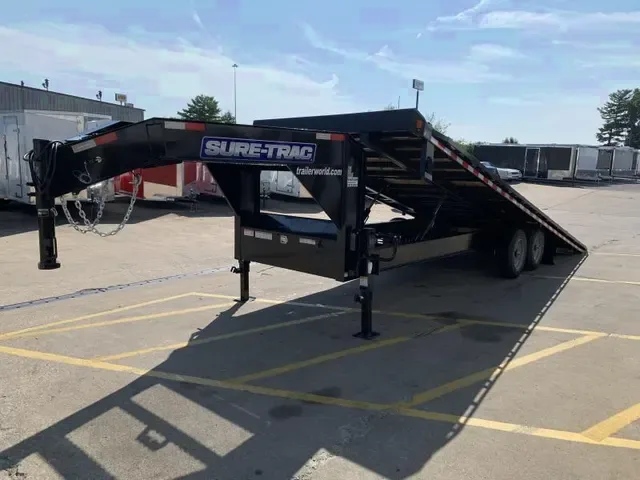 2025 Sure-Trac Deckover Tilt Gooseneck 8.5x24 Trailer - Bowling Green, KY