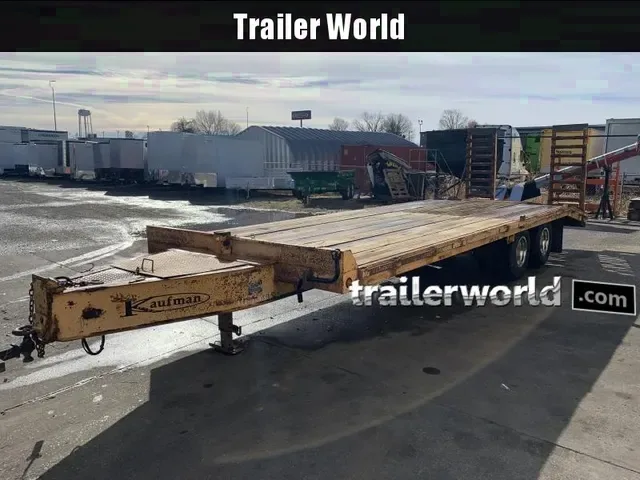 2005 Kaufman 8.5x25' Equipment Trailer - Yellow - Offers Accepted!
