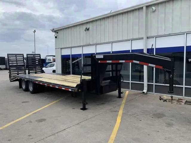 Heavy Duty 2025 Gooseneck Equipment Trailer 8.5x25 with Hydraulic Ramps - Make Offer