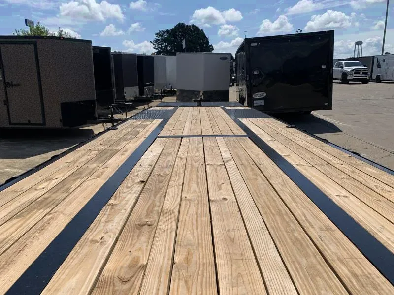 2025 Sure-Trac 8.5x30 LowPro Deckover Gooseneck Trailer 22.5K GVWR – Make Offer