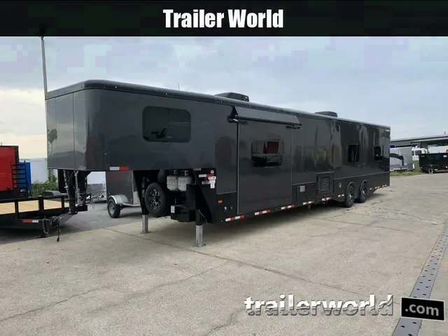 2022 Sundowner 8.5x35.5 Gooseneck Toy Hauler - Bowling Green, KY