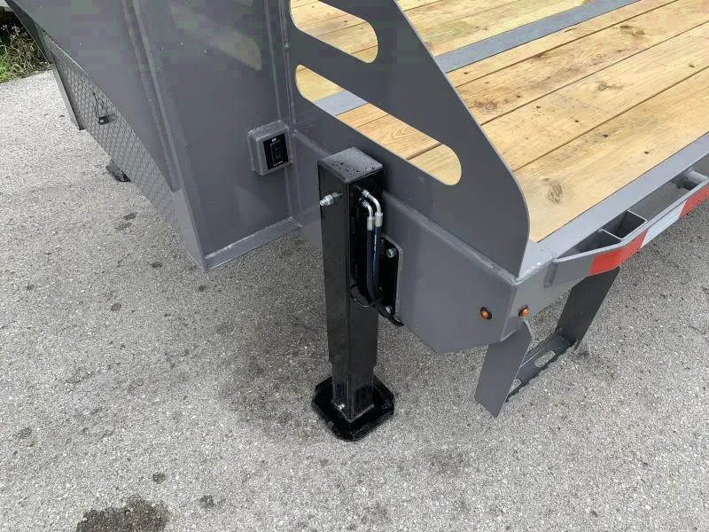 2025 Midsota FBGN 36' Hydraulic Dovetail Gooseneck Trailer