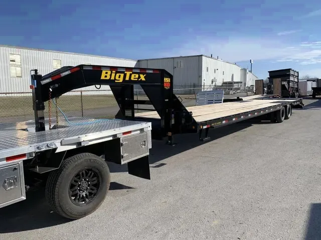 2023 Big Tex 8.5x40 Gooseneck Equipment Hauler - Bowling Green, KY