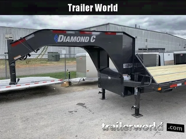2023 Diamond C FMAX 212 8.5'x40' Gooseneck Trailer - Make an Offer