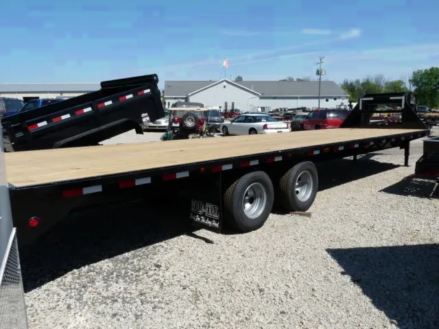 30ft (25+5) Equipment Trailer-Deckover 2-10000lb Axles