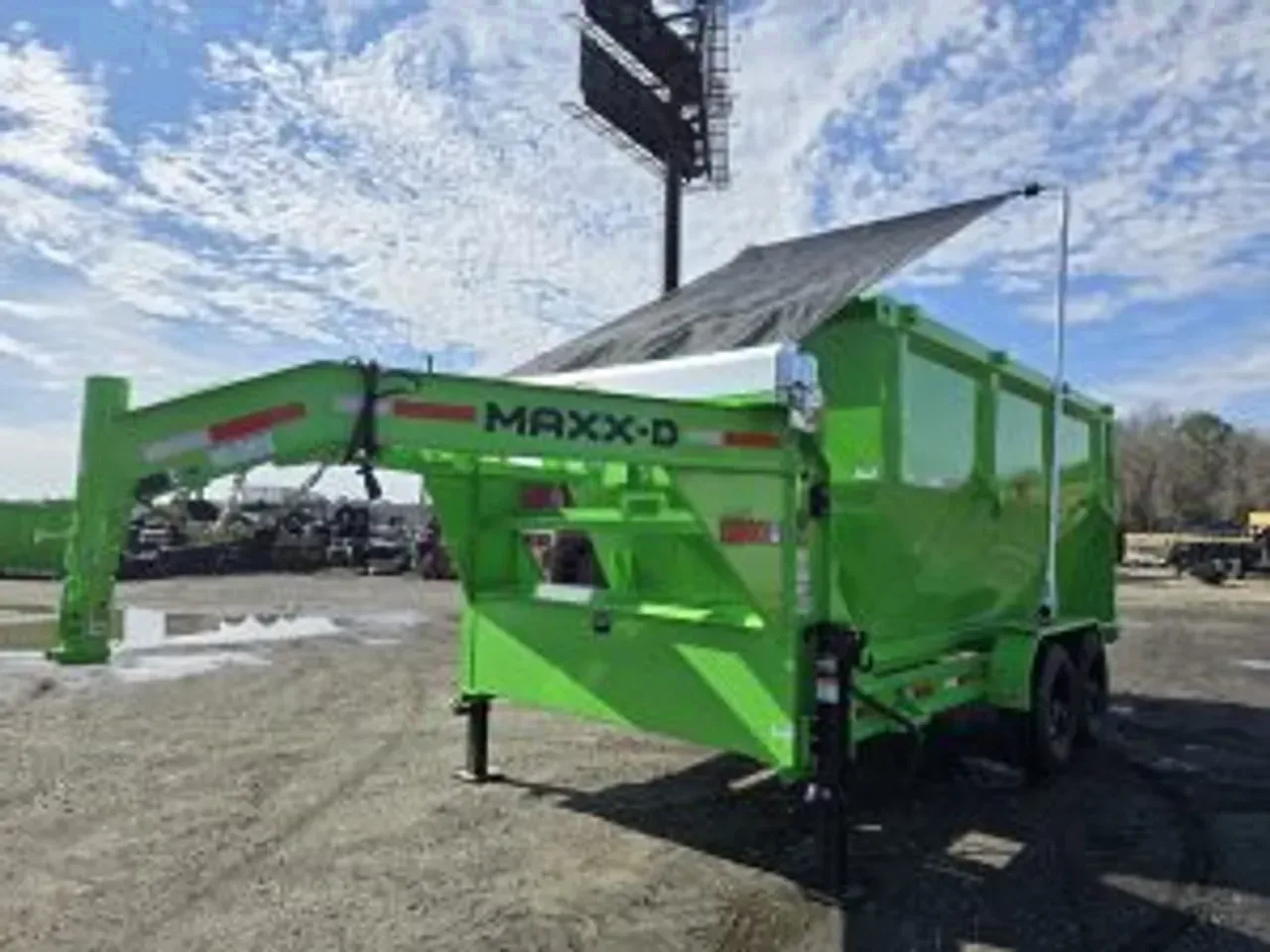 Gooseneck 2025 X14 MAXXD Trailers 14′ ROX Roll-Off Trailer +1 Bin 4′ Walls -rolloffgn14-v2-Green