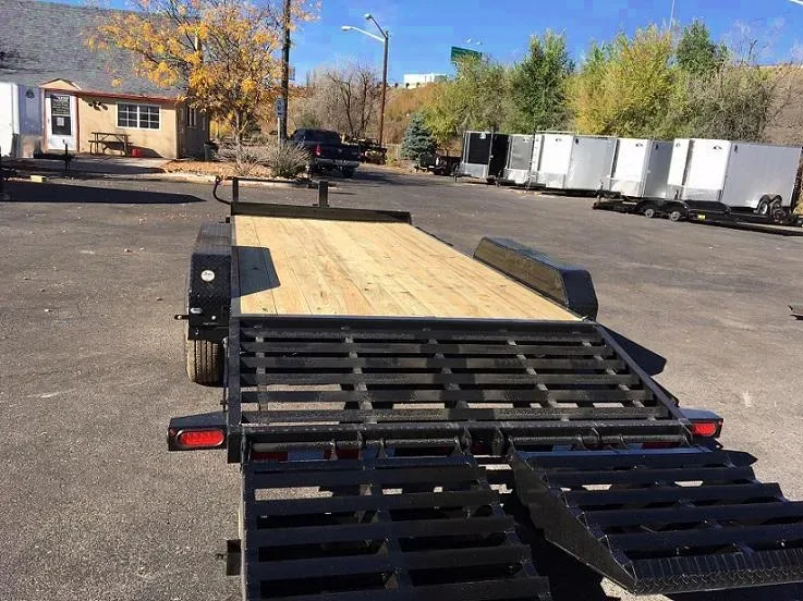 18ft Equipment Trailer w/Mega Ramps