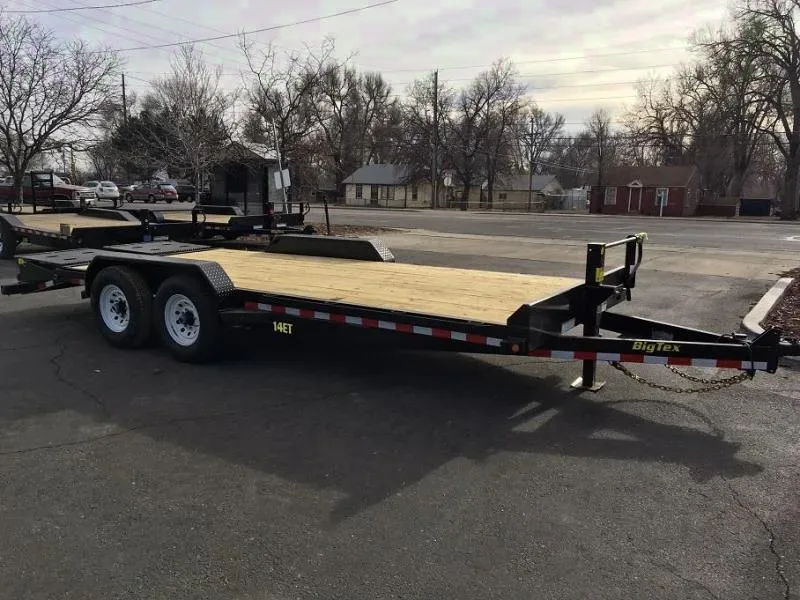20 ft Trailer For Equipment w/Dovetail