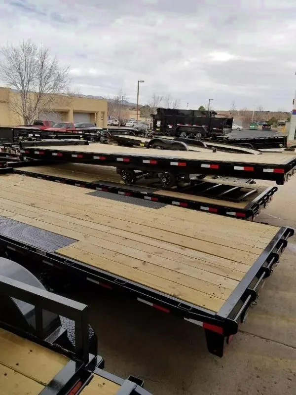 20 FT DECKOVER EQUIPMENT TRAILER