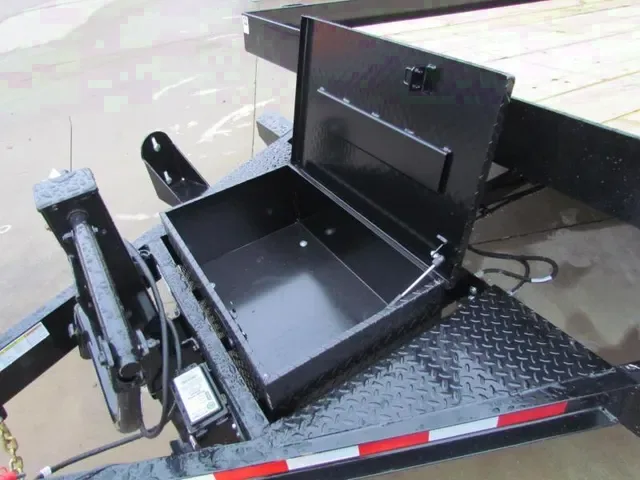 2025 Equipment 8.5x18 Trailer - Clarksville, TN