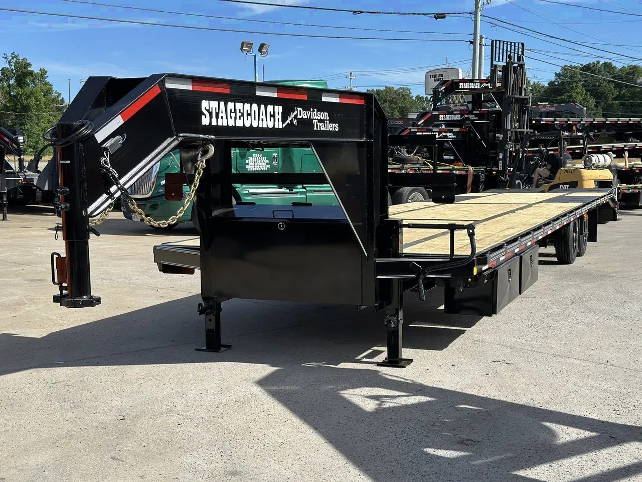 DT7699 - 2026 Davidson Trailers 35+5 16GN Hotshot Trailer