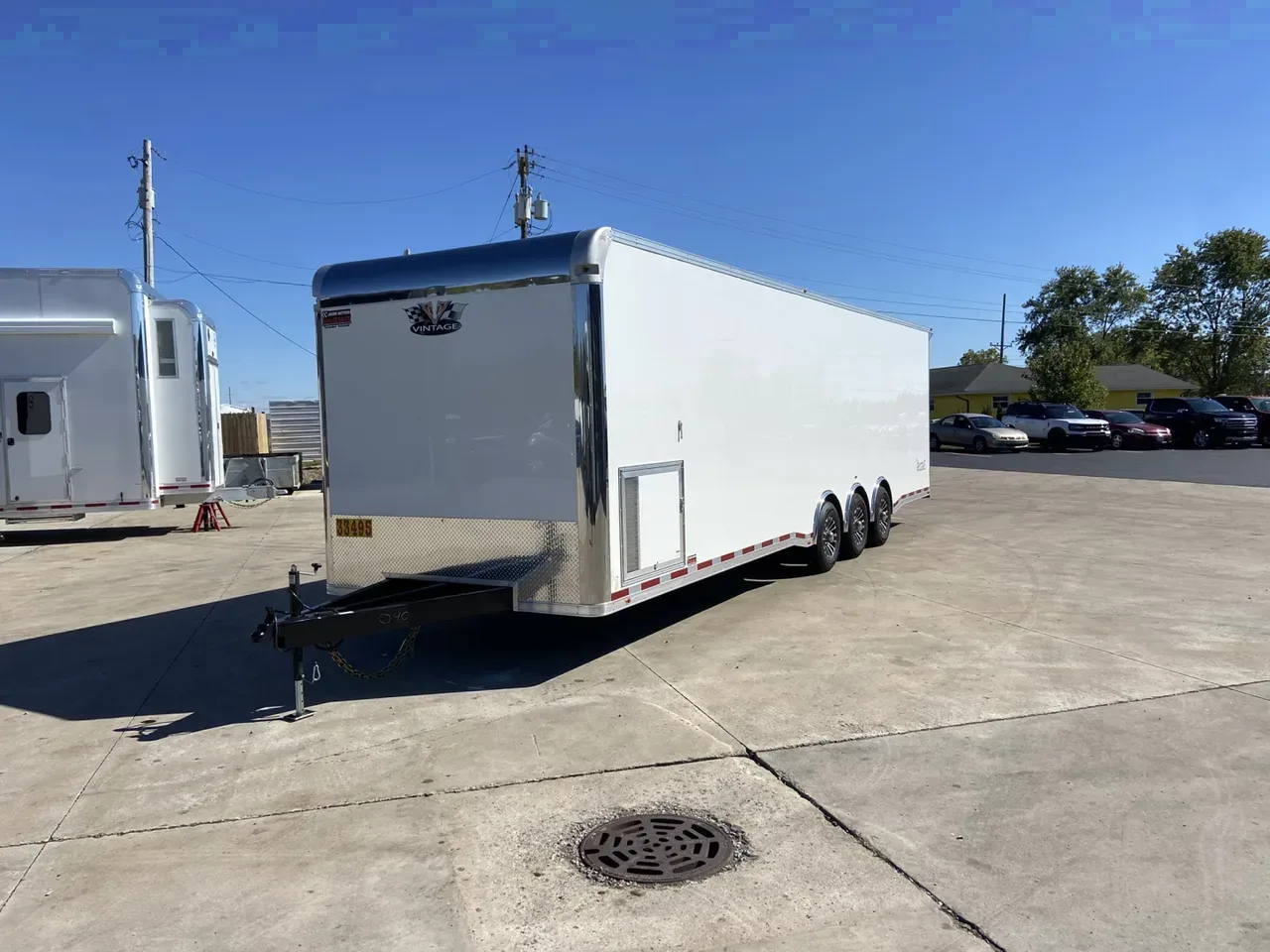 2026 Vintage Racing Trailer 32'