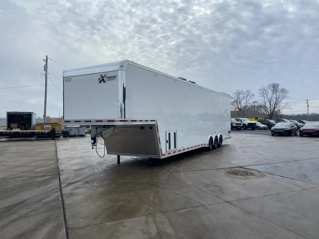 United Aluminum Gooseneck 42' Sprint Car Racing Trailer