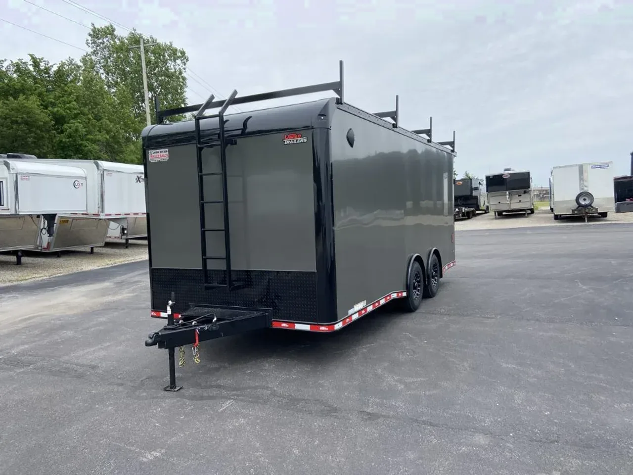 United Trailers UXT-8.520 Contractor