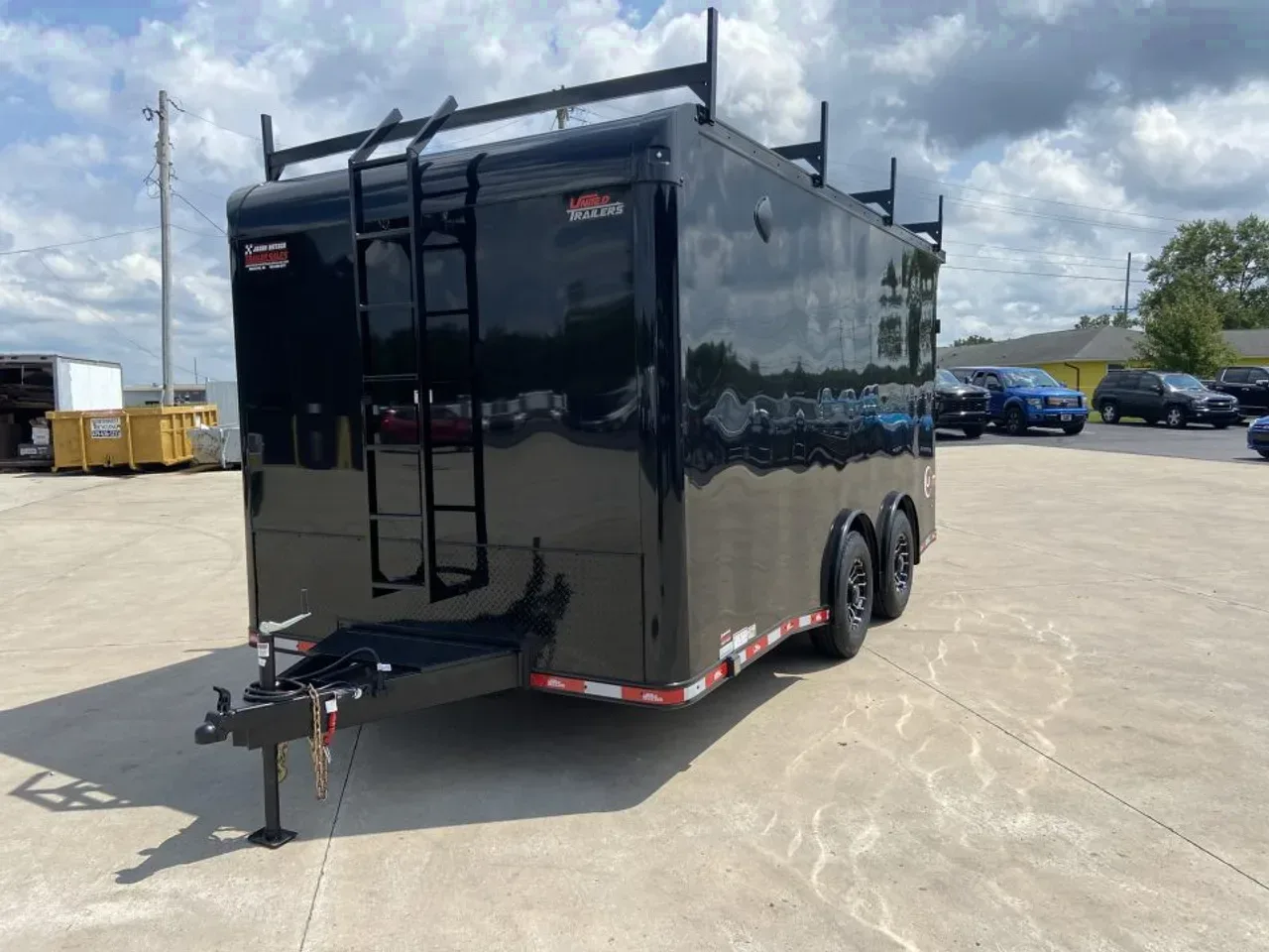 United Trailers UXT-8.5X16 Contractor