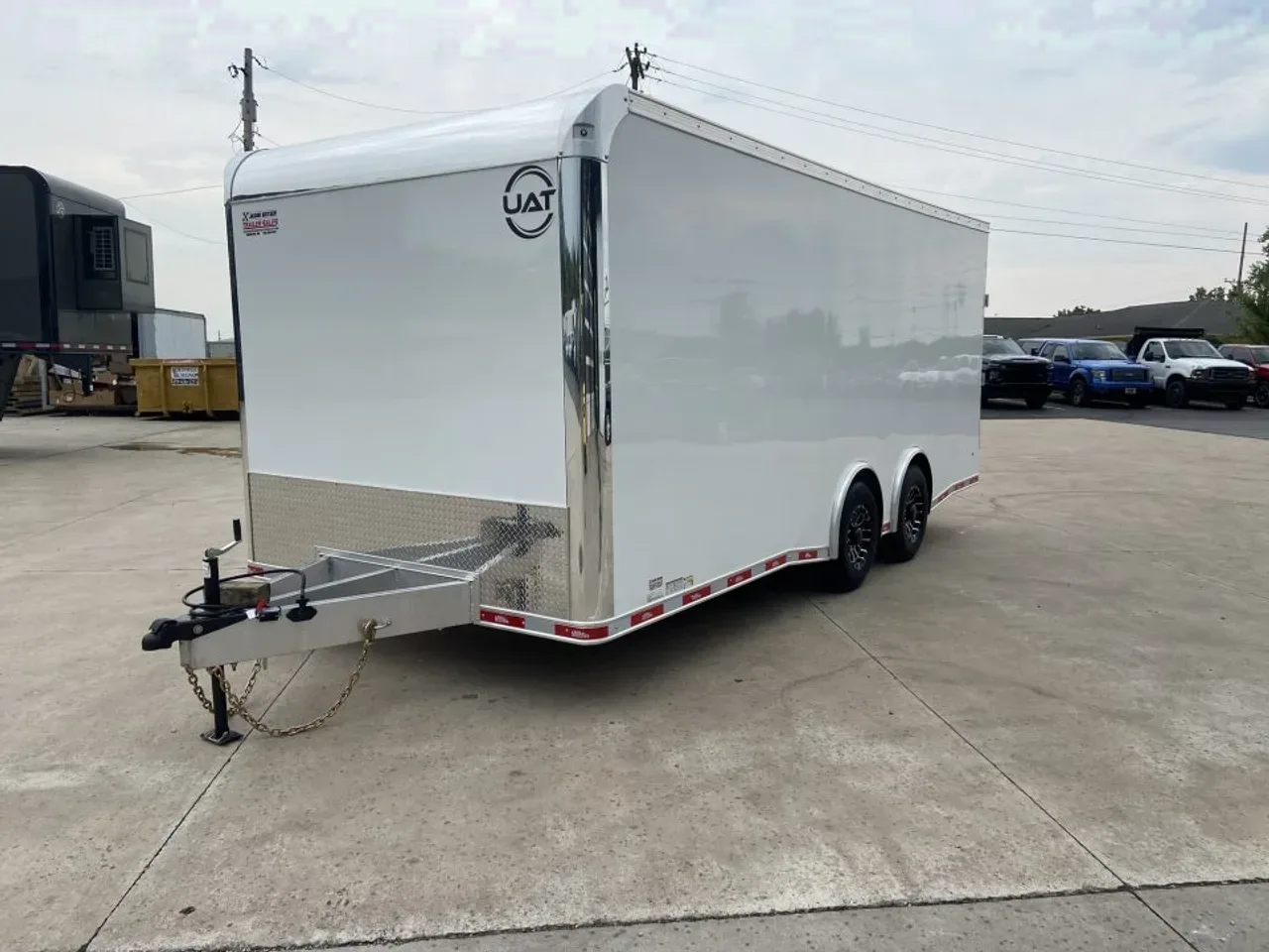 United Trailers UAT-8.5X20 Contractor