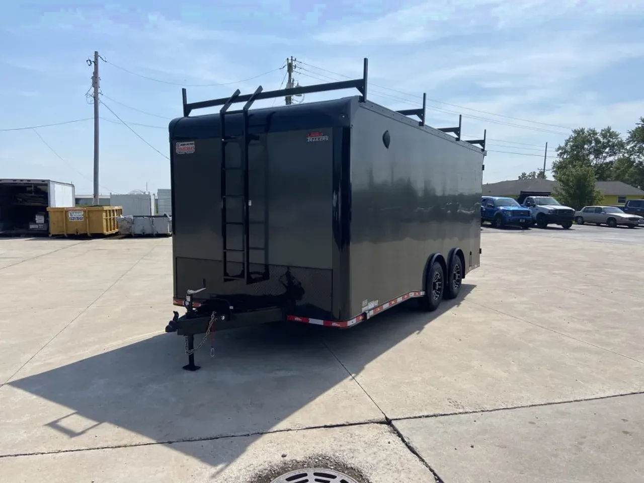 United Trailers UXT-8.5X20 Contractor