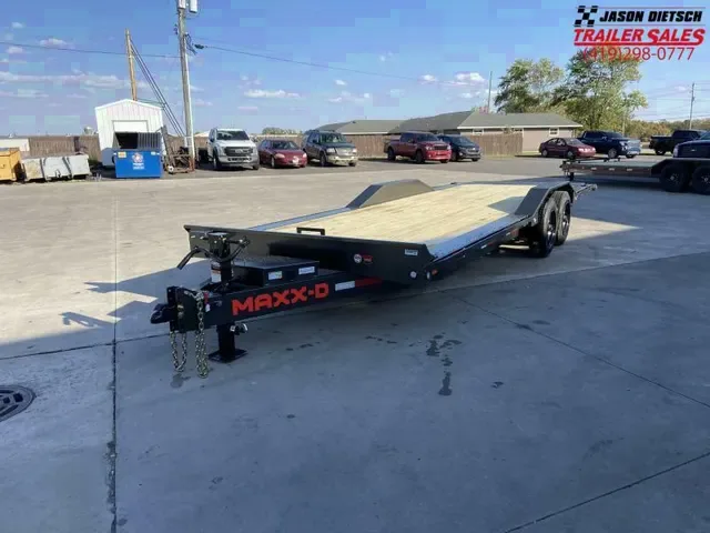 2025 MAXX-D 8.5x24 Heavy-Duty Equipment Trailer