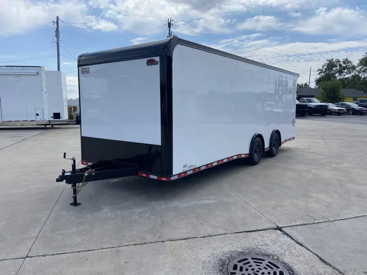 2026 United Trailers CLA-8.5X24 Car Racing Trailer