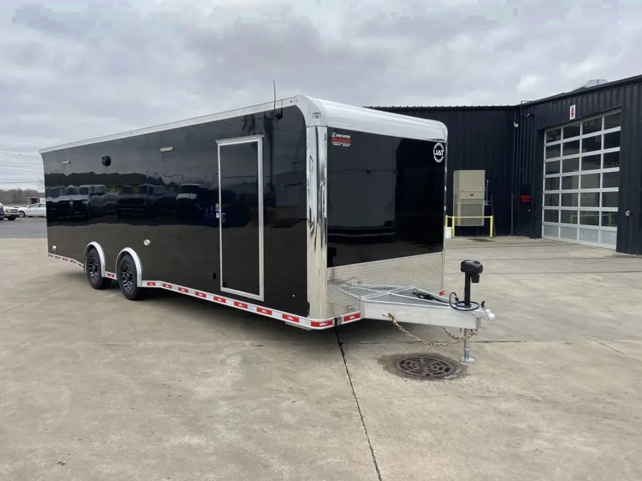 United UAT PREM-8.5X28 Racing Trailer