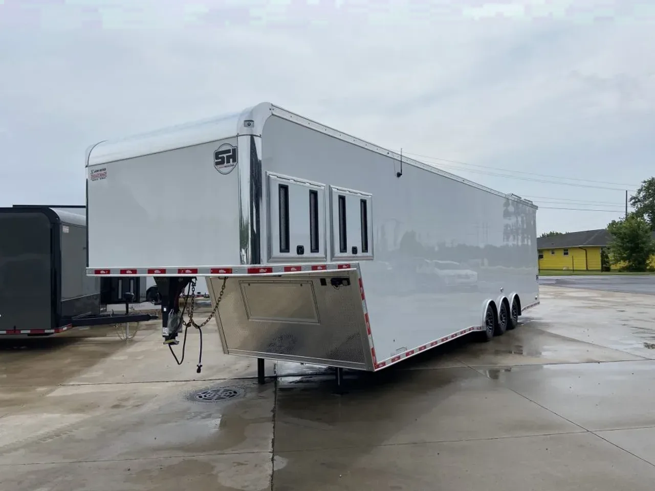 United USHGN-8.540 Racing Trailer