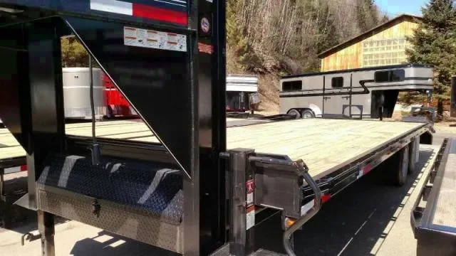20+5ft Gooseneck Equipment Trailer