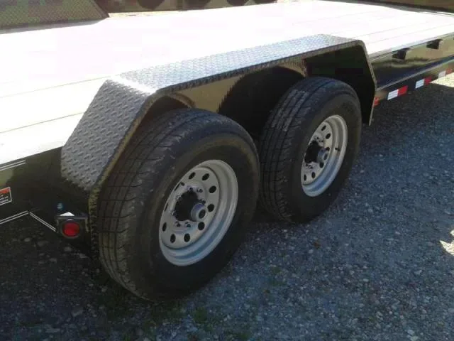 24FT GOOSENECK TRAILER EQUIPMENT-STAND UP RAMPS