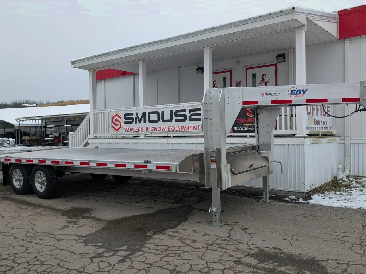 2026 EBY 20+4 TRADESMAN GOOSENECK ALUMINUM DECKOVER Trailer w/ 50/50 Fold Flat Ramps