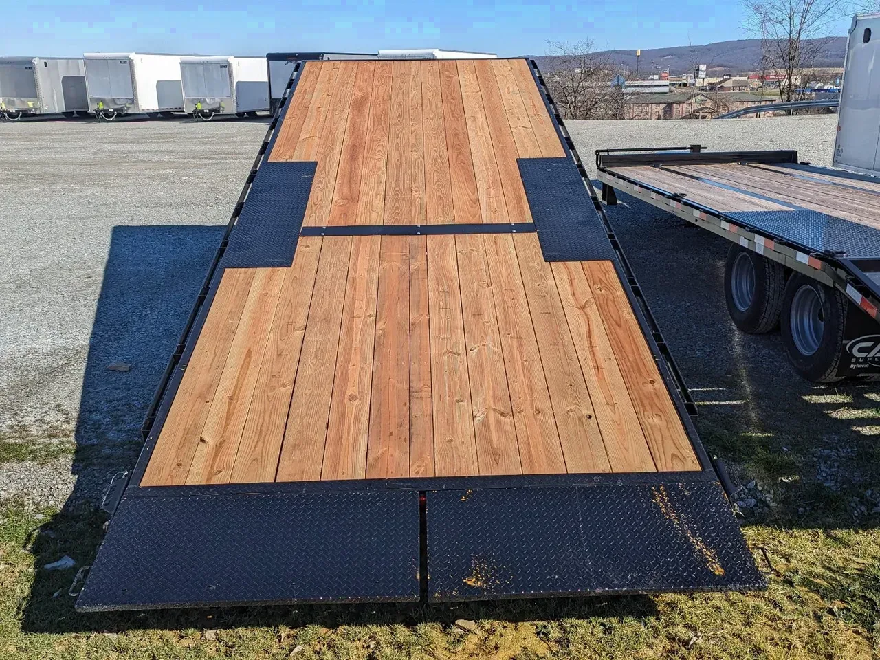 2025 BWise 26' (4' Stationary + 22' TILT) Deckover POWER Split Tilt Trailer (PRICE DROP!!)