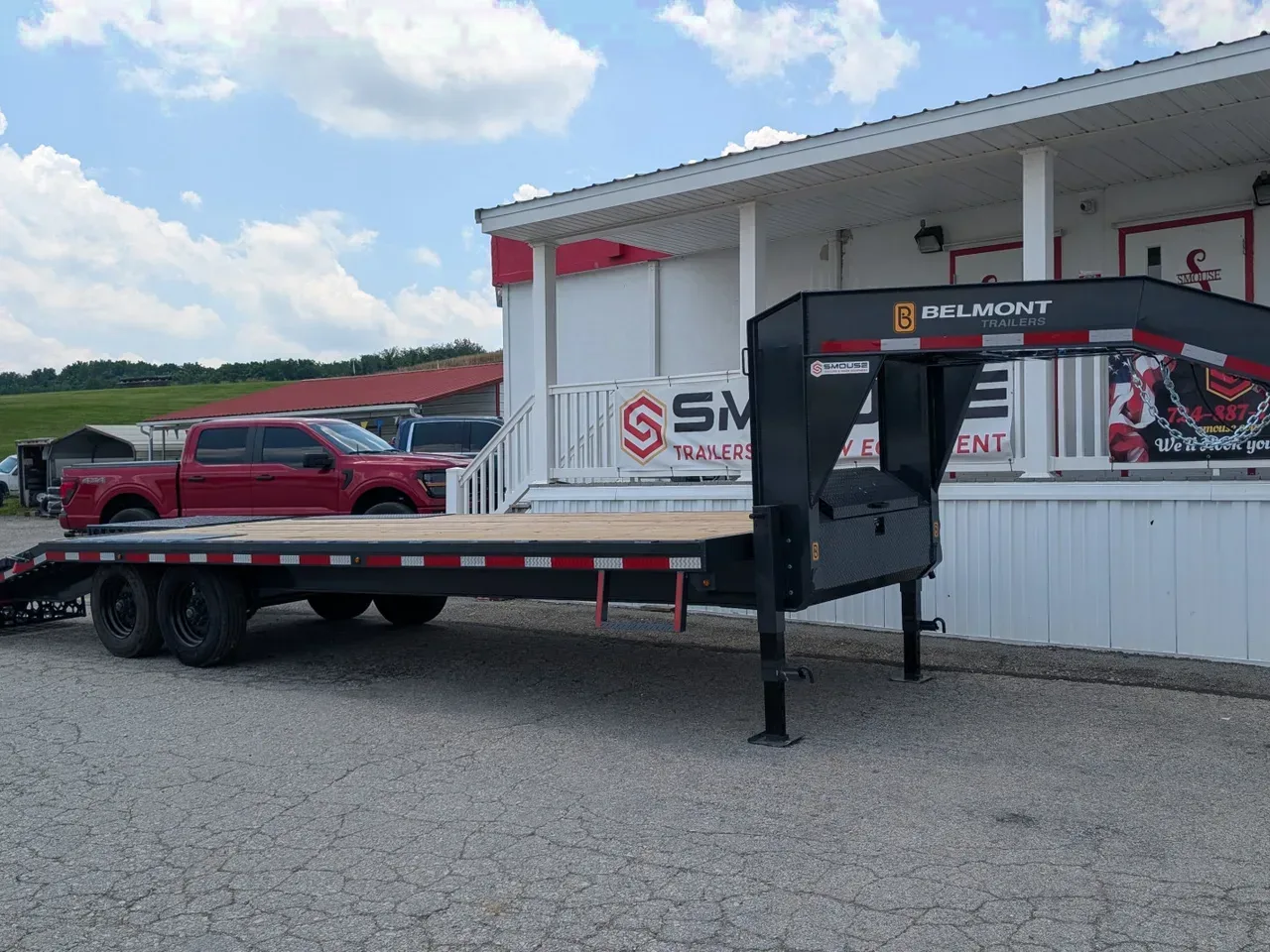 2025 Belmont 20+4 Deckover Gooseneck w/ Full Width Wedge Ramps
