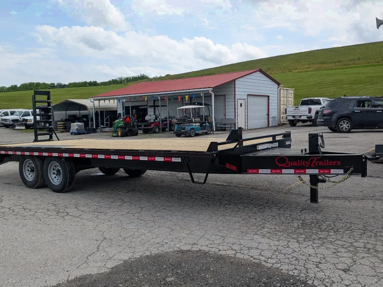 2026 Quality 19+4 HD Pro Deckover Tagalong w/ Pop Up Dove Tail