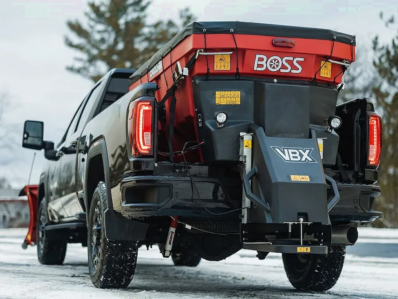 2026 BOSS 3 cu yd Poly (VBX9000+) Hopper Salt Spreader
