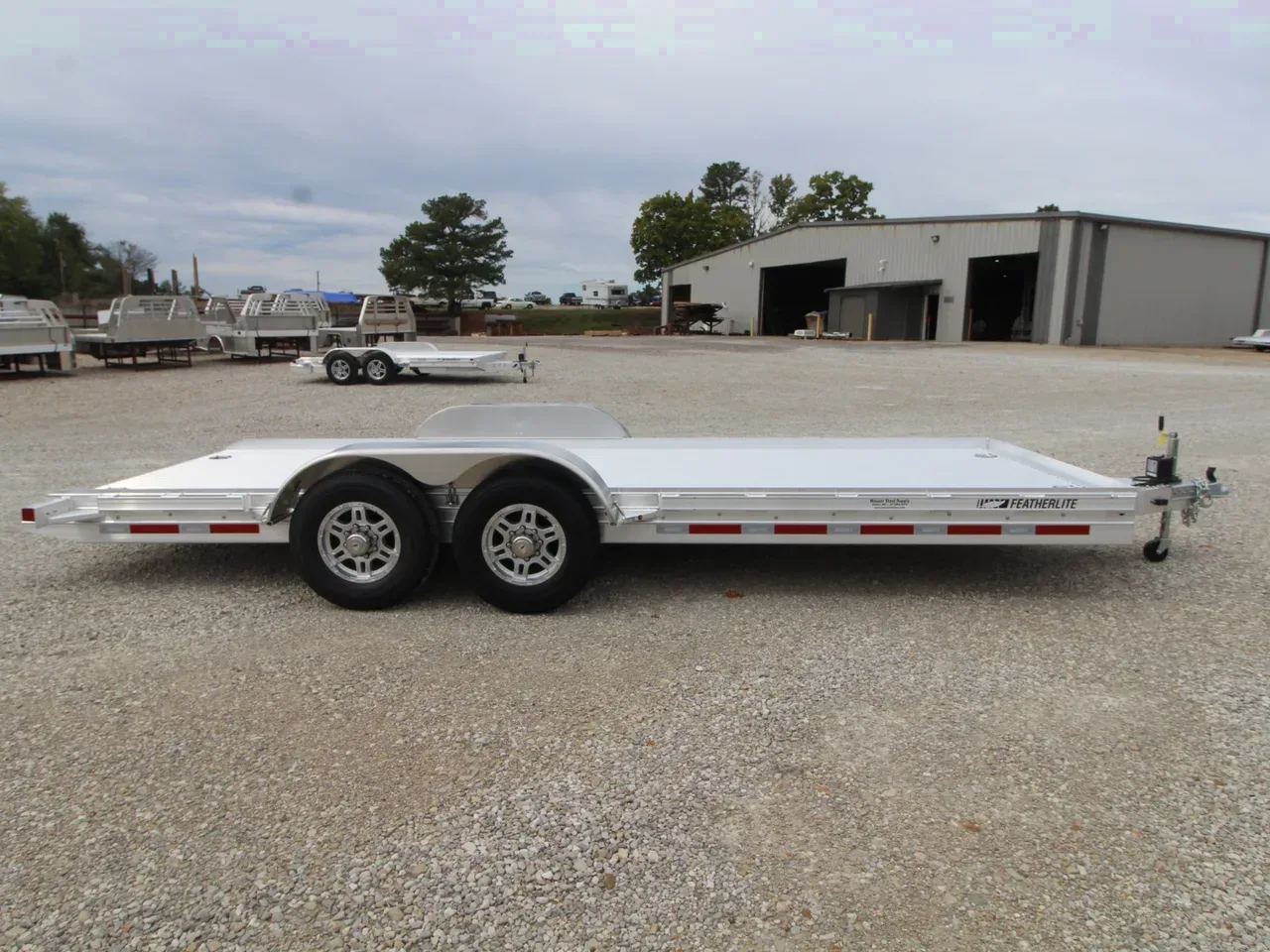 2026 Featherlite Trailers 3110-0020 Car / Racing Trailer