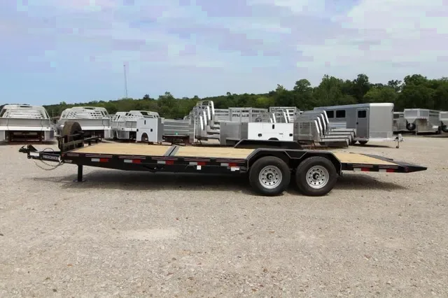 Robust 2025 Diamond T 7x22 Equipment Trailer - Submit Your Offer!