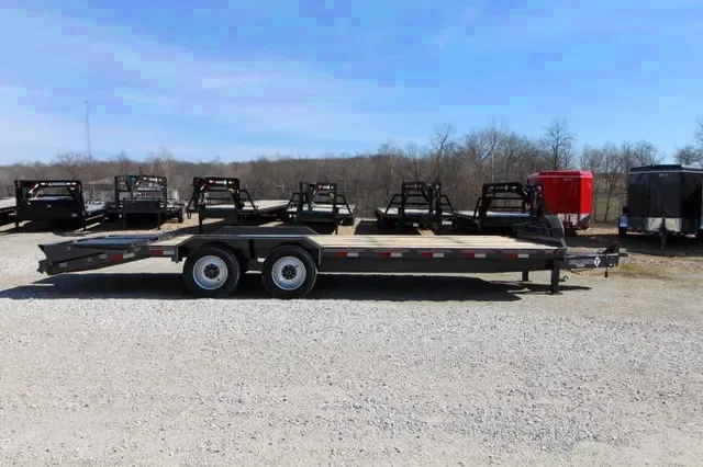 2025 Diamond T 8.5x24 Bumper Pull Equipment Trailer