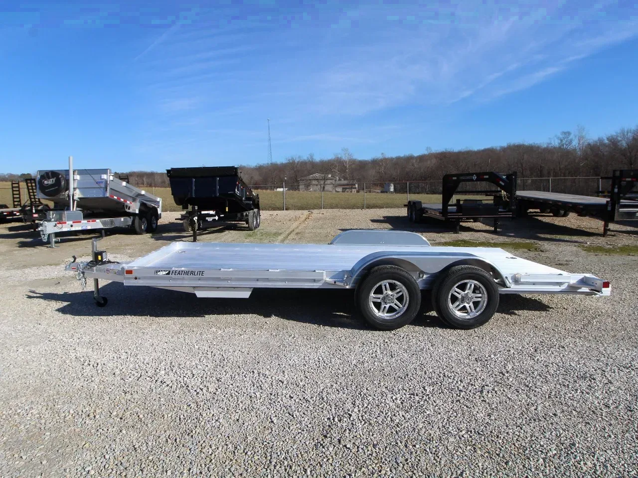 2025 Featherlite Trailers 3110-0017 Car / Racing Trailer
