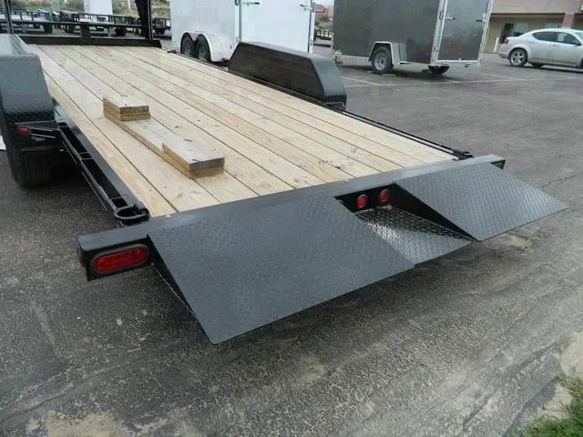 20 FT GOOSENECK TILT BED EQUIPMENT TRAILER