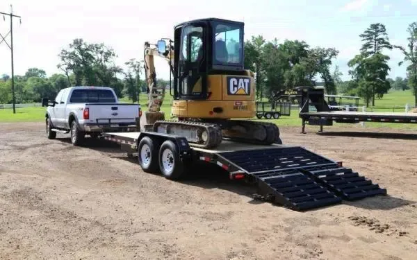 14ET 20 ft Heavy Duty Equipment Hauler w/ Mega Ramps
