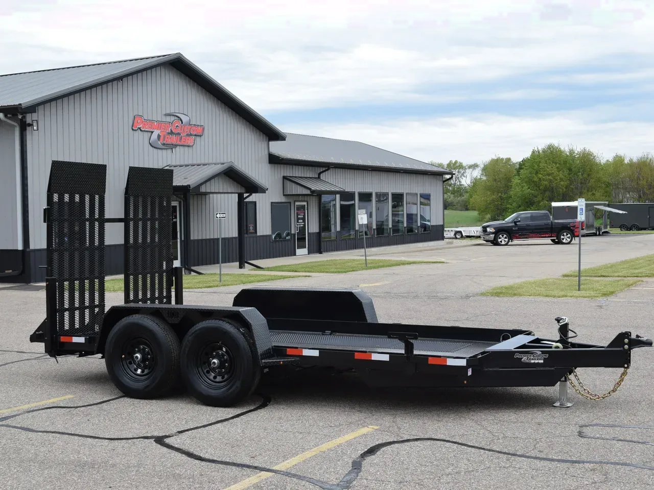 BND 6.5x14 SCISSOR LIFT TRAILER w/ 7000LB AXLES