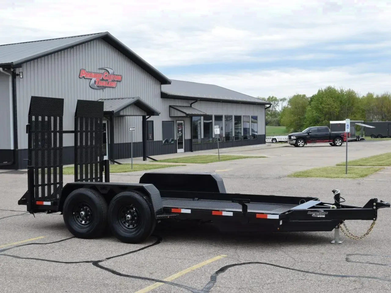 BND 6.5x14 SCISSOR LIFT TRAILER w/ 7000LB AXLES