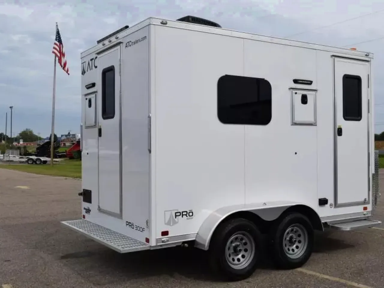 ATC PRO300 7x12 FIBER OPTIC SPLICING TRAILER w/4.5k GENERATOR
