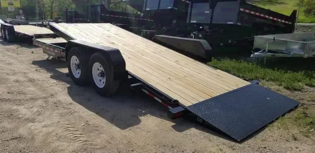 2025 Sure-Trac 7x22 Tilt Deck Equipment Trailer – Make Offer