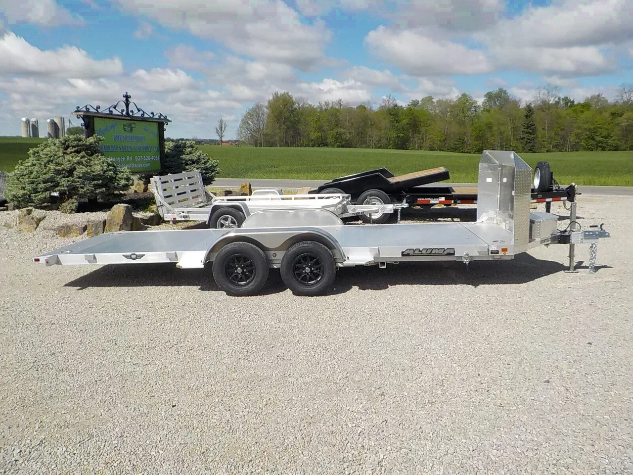 11760 - 2027 Aluma 8218 ANV-TILT Vehicle Tilt Deck Trailer
