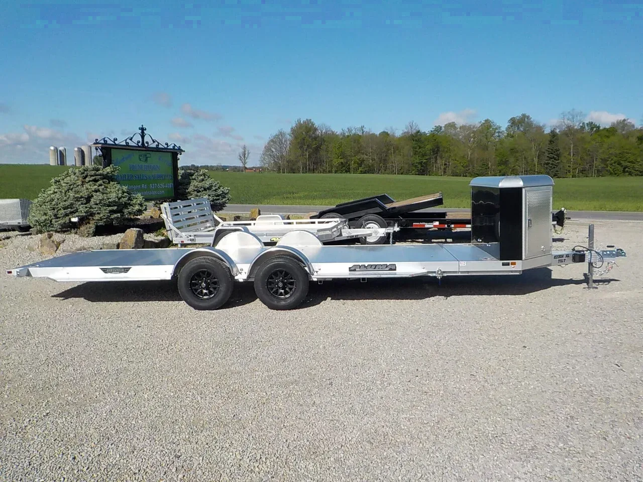 11761 - 2027 Aluma 8220H-XL-TILT Vehicle Tilt Deck Trailer